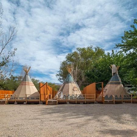 Ok Rv Park Glamping Tipi Ok55 Hotel Moab Buitenkant foto
