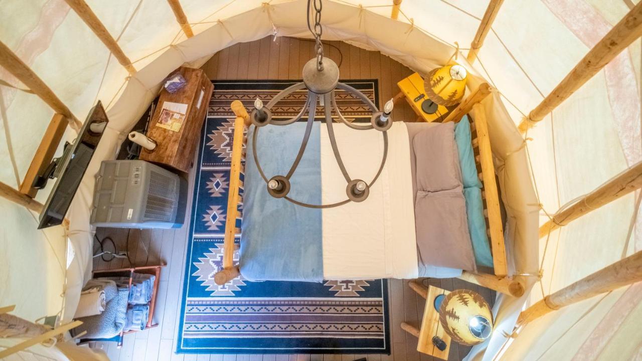 Ok Rv Park Glamping Tipi Ok55 Hotel Moab Buitenkant foto
